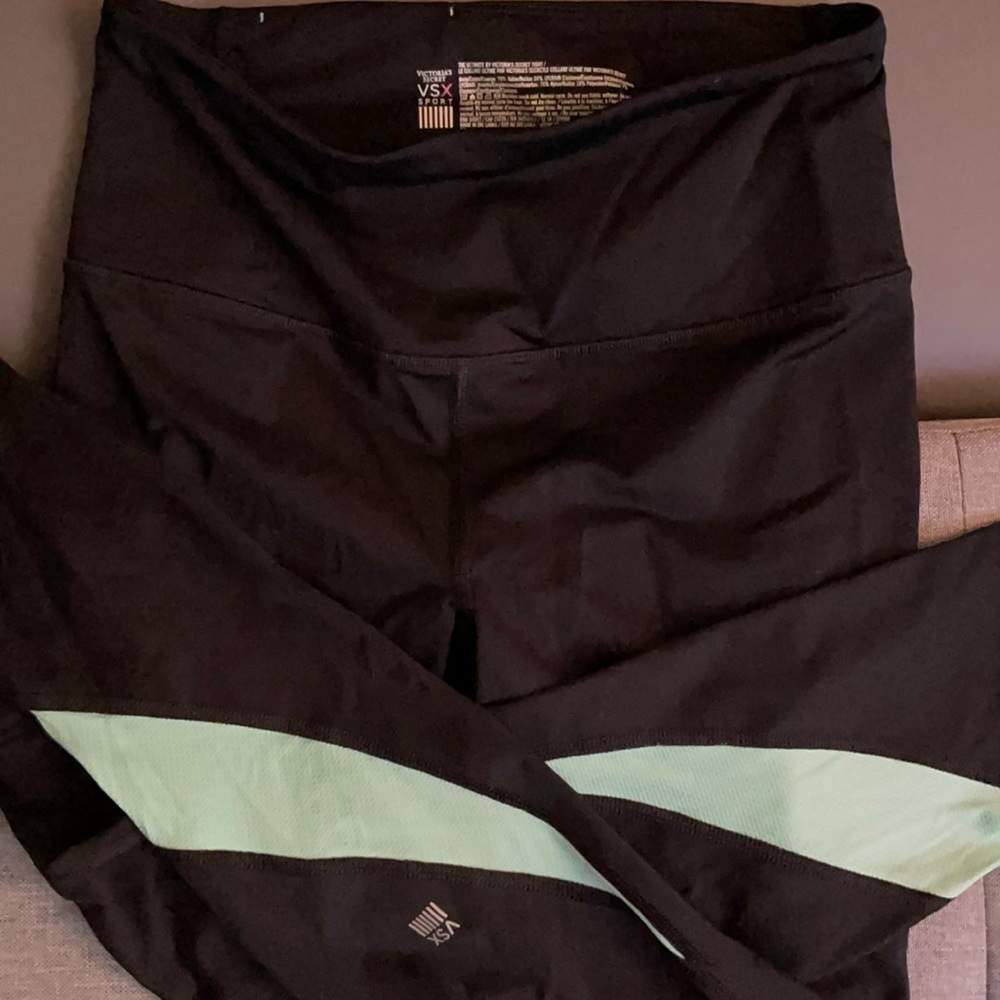 VS sport leggings